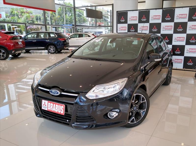 FOCUS 2.0 Titanium Sedan 16V