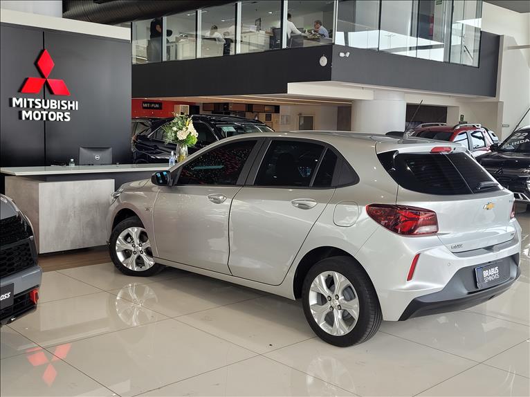 GM - Chevrolet-ONIX-1.0 Turbo LTZ