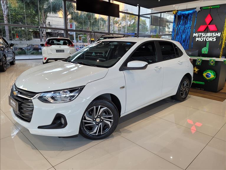 GM - Chevrolet-ONIX-1.0 LT