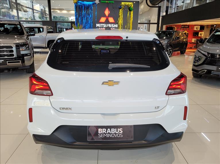 GM - Chevrolet-ONIX-1.0 LT