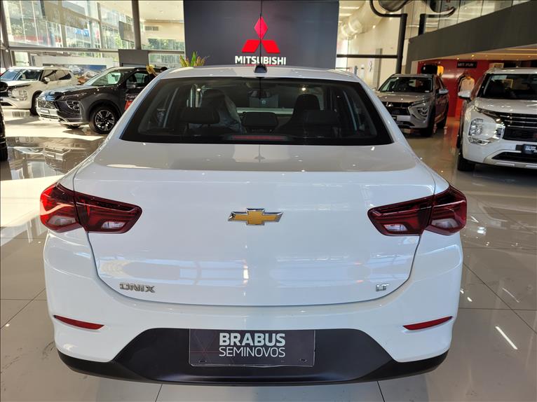 GM - Chevrolet-ONIX-1.0 Turbo Plus LT