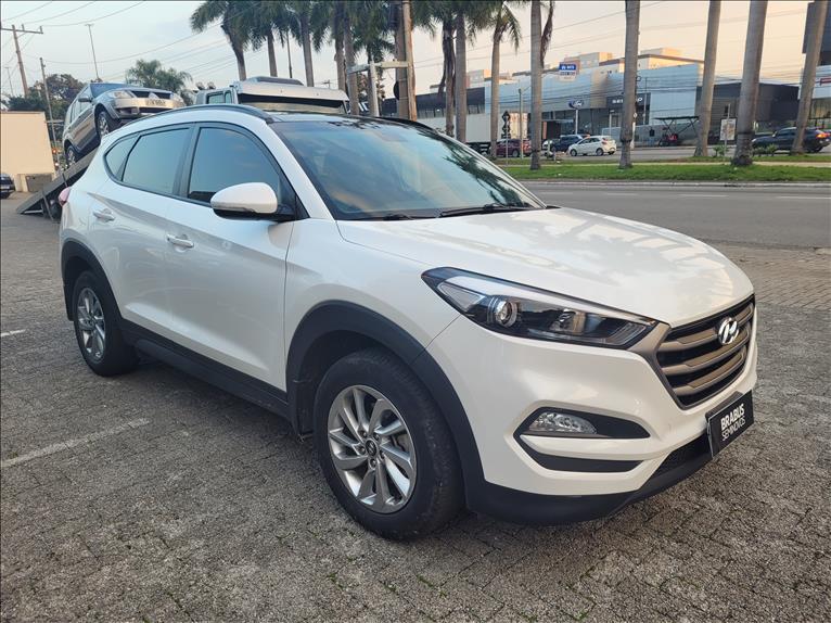 Hyundai-TUCSON-1.6 16V T-gdi GLS