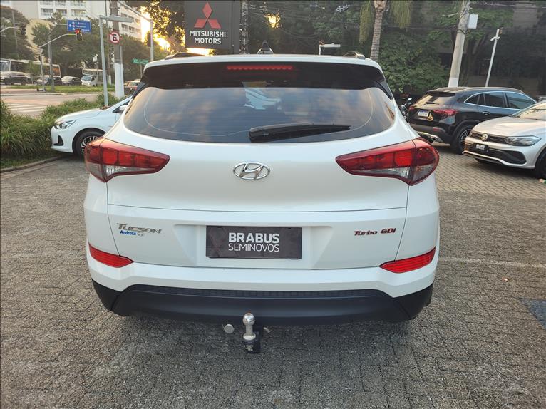 Hyundai-TUCSON-1.6 16V T-gdi GLS
