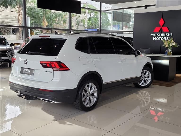 VW - Volkswagen-TIGUAN-1.4 250 TSI Allspace Comfortline