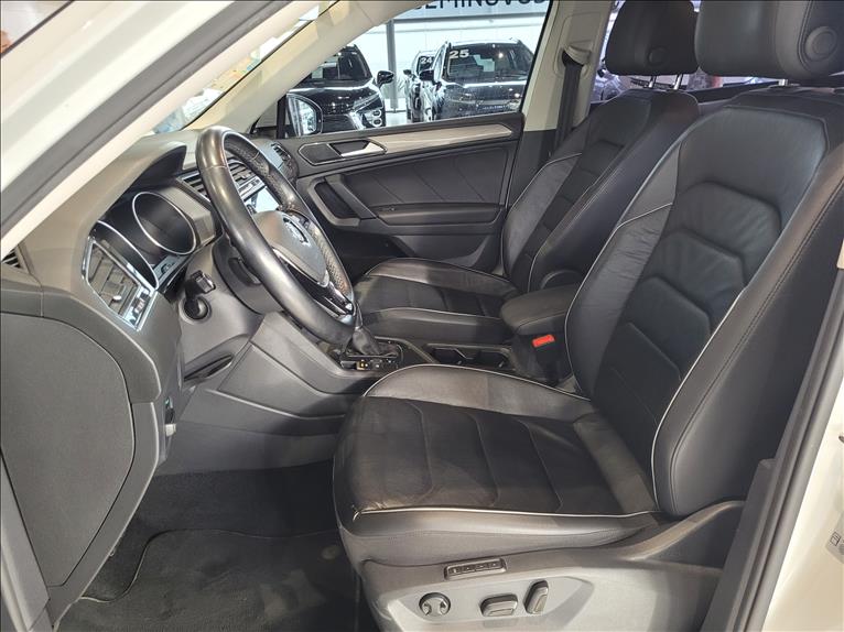 VW - Volkswagen-TIGUAN-1.4 250 TSI Allspace Comfortline