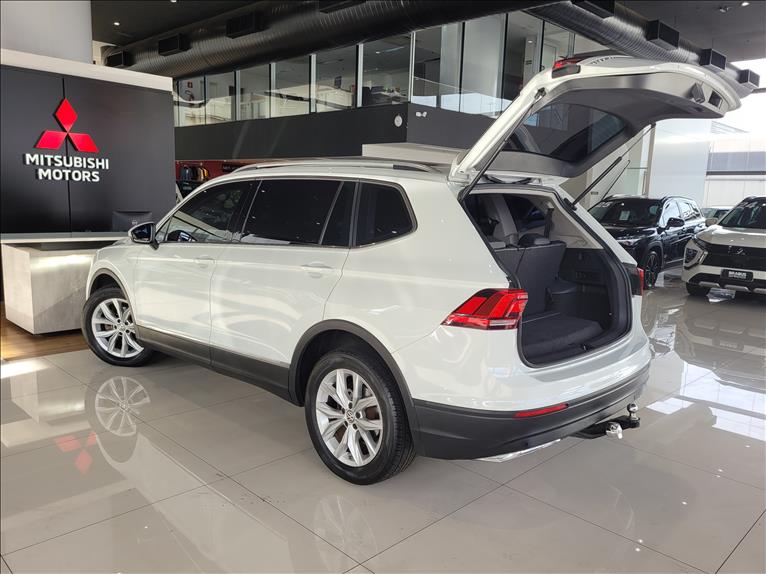 VW - Volkswagen-TIGUAN-1.4 250 TSI Allspace Comfortline