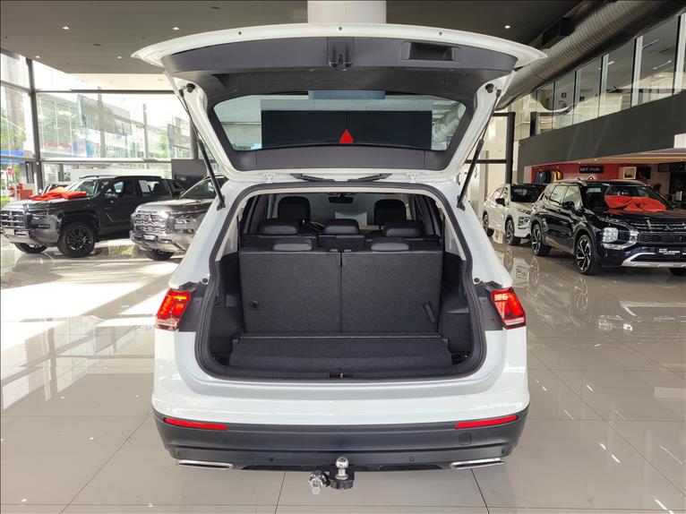 VW - Volkswagen-TIGUAN-1.4 250 TSI Allspace Comfortline