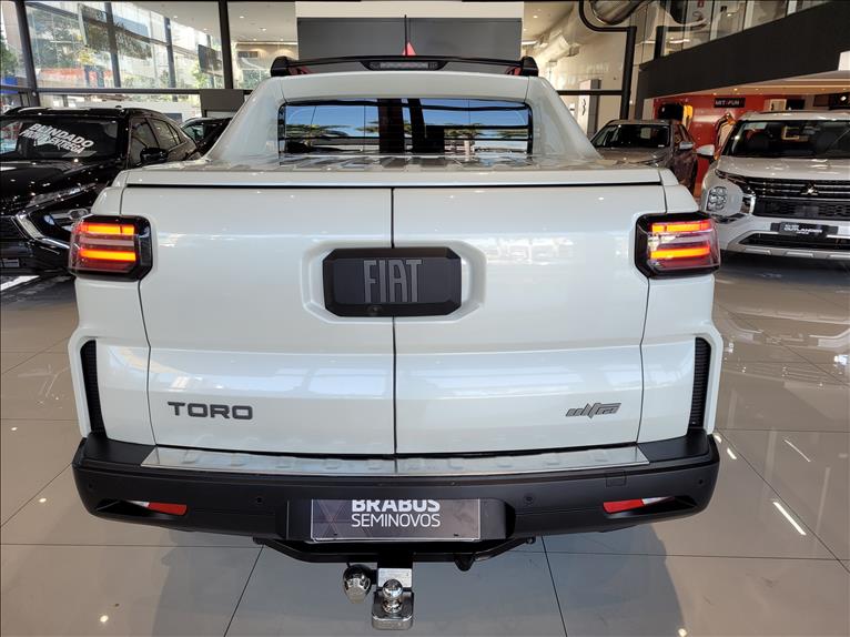 Fiat-TORO-1.3 Turbo 270 Ultra
