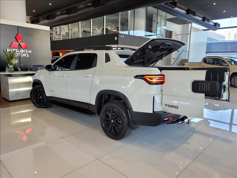 Fiat-TORO-1.3 Turbo 270 Ultra