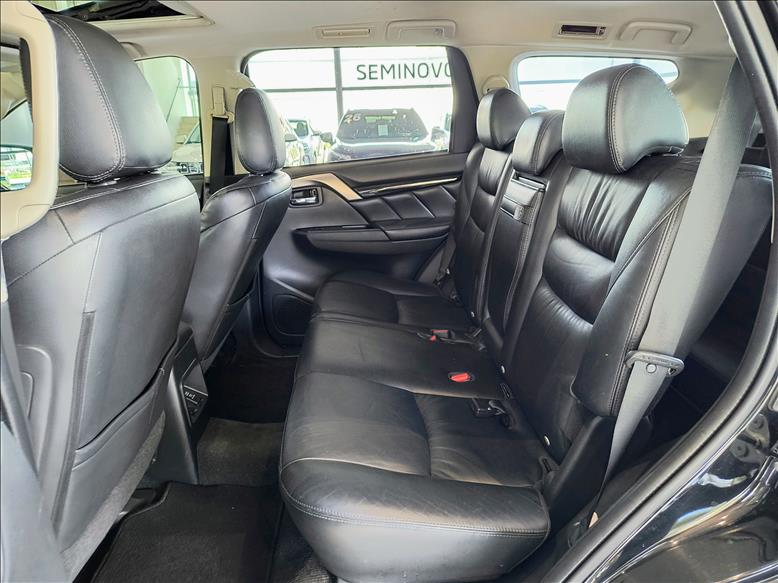 Mitsubishi-PAJERO SPORT-2.4 16V Mivec Turbo HPE AWD