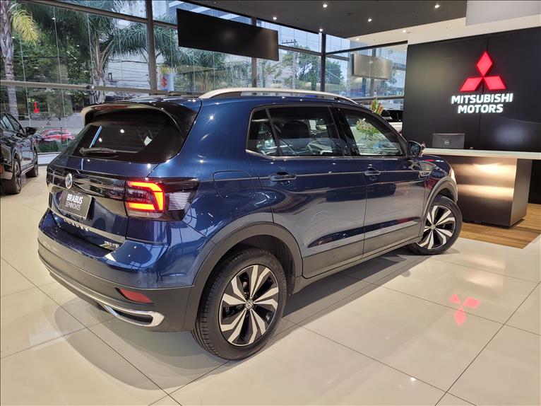 Volkswagen-T-CROSS-1.4 250 TSI Highline