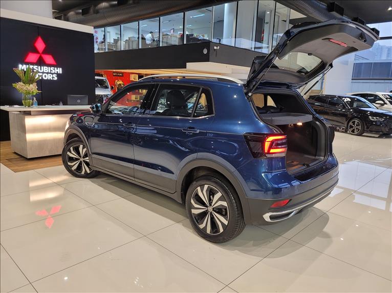 Volkswagen-T-CROSS-1.4 250 TSI Highline