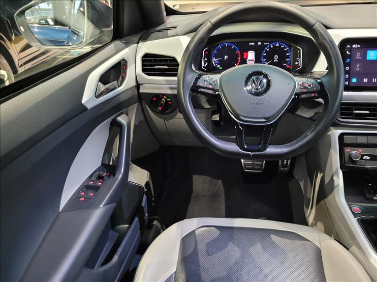 Volkswagen-T-CROSS-1.4 250 TSI Highline