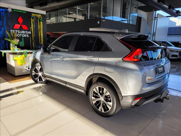 Mitsubishi-ECLIPSE CROSS-1.5 Mivec Turbo HPE
