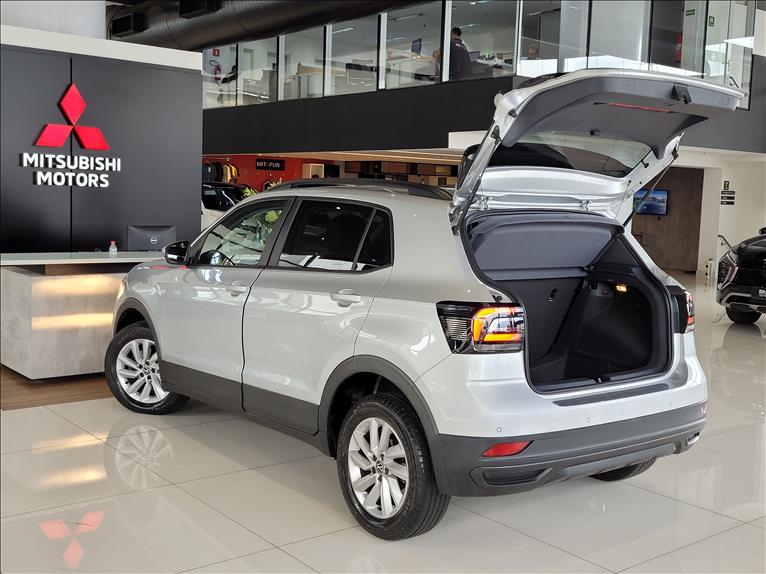 VW - Volkswagen-T-CROSS-1.0 200 TSI