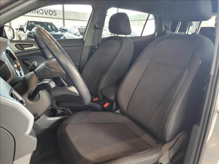 VW - Volkswagen-T-CROSS-1.0 200 TSI