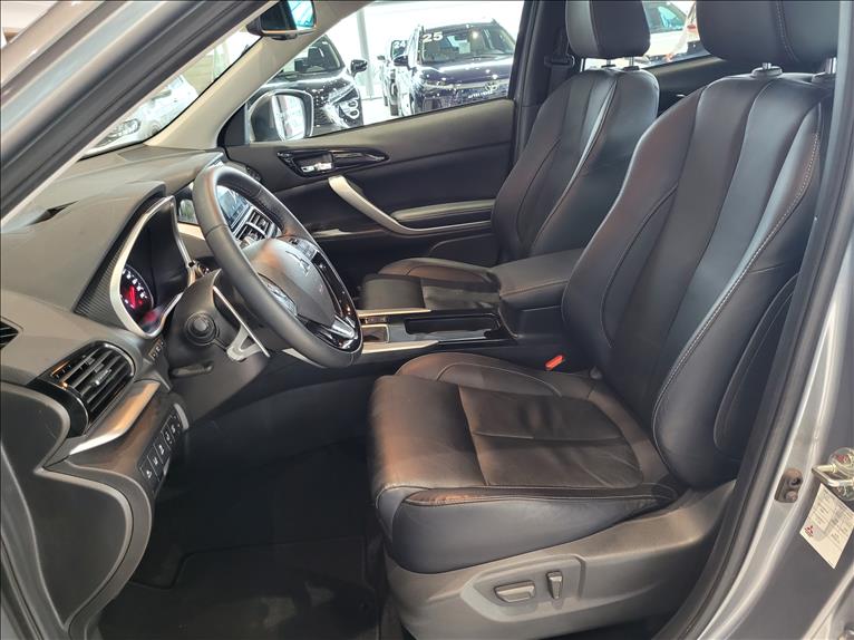 Mitsubishi-ECLIPSE CROSS-1.5 Mivec Turbo Hpe-s S-awc