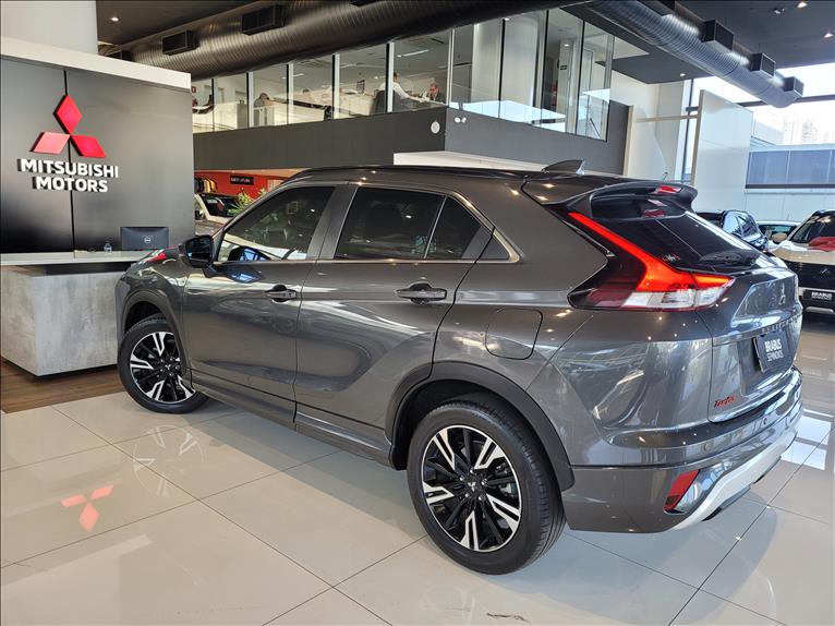 Mitsubishi-ECLIPSE CROSS-1.5 Mivec Turbo HPE