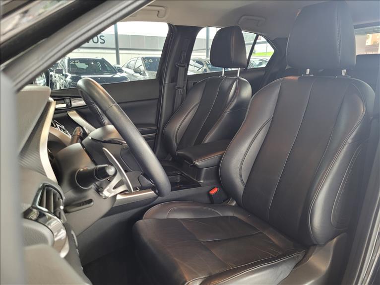 Mitsubishi-ECLIPSE CROSS-1.5 Mivec Turbo HPE