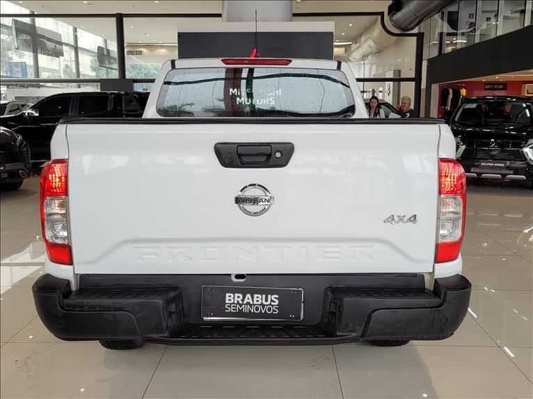 Nissan-FRONTIER-2.3 16V Turbo S CD 4X4