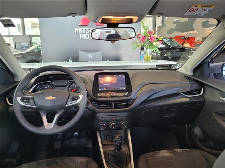 GM - Chevrolet-ONIX-1.0 Plus LT