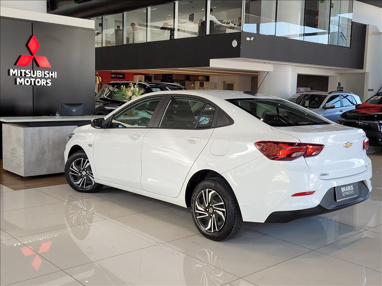 GM - Chevrolet-ONIX-1.0 Plus LT