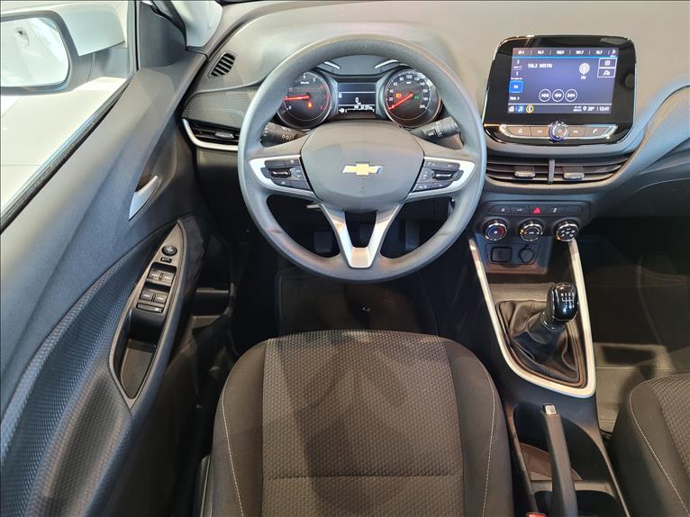 GM - Chevrolet-ONIX-1.0 Plus LT