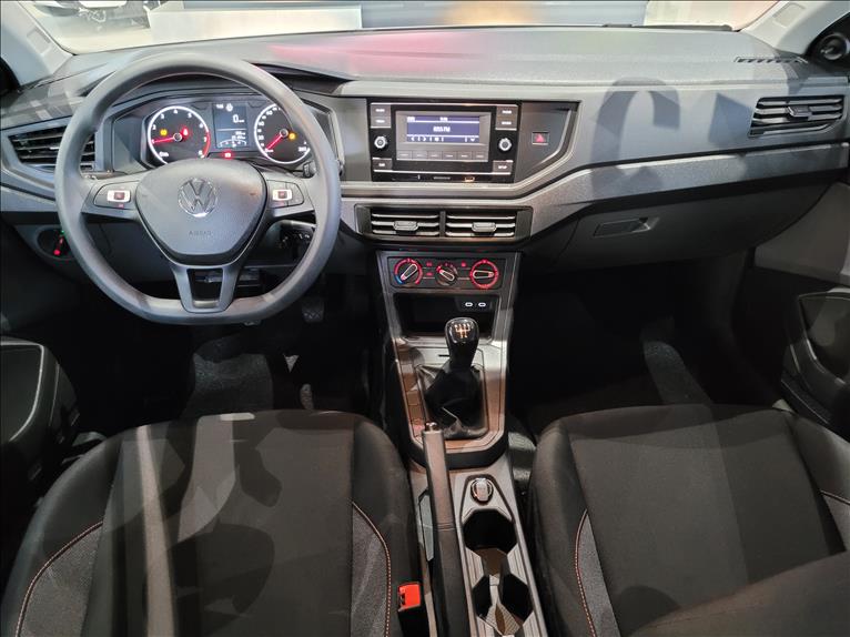 VW - Volkswagen-POLO-1.0 MPI Track
