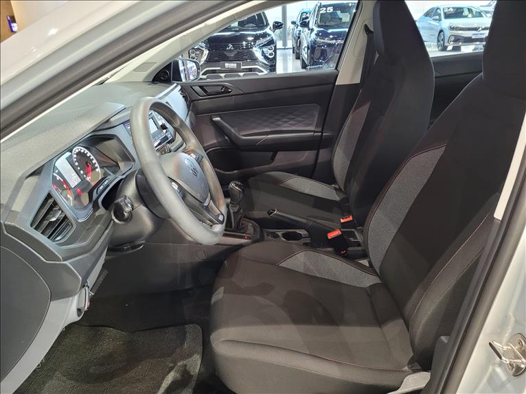 VW - Volkswagen-POLO-1.0 MPI Track