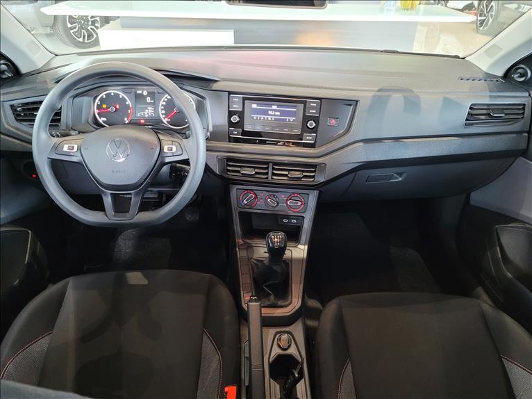VW - Volkswagen-POLO-1.0 MPI Track