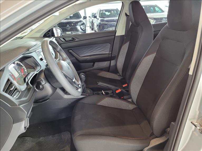 VW - Volkswagen-POLO-1.0 MPI Track