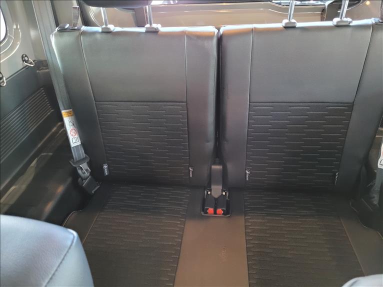 Suzuki-JIMNY-1.5 Sierra 4you Plus 4X4