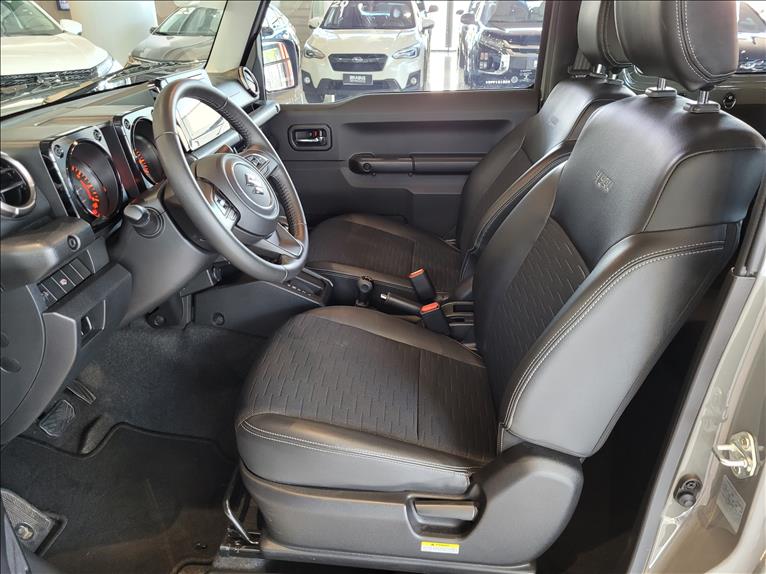 Suzuki-JIMNY-1.5 Sierra 4you Plus 4X4