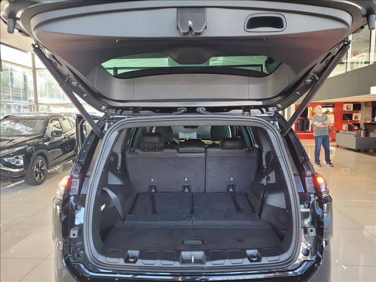 Jeep-COMMANDER-2.0 Hurricane 4 Turbo Blackhawk