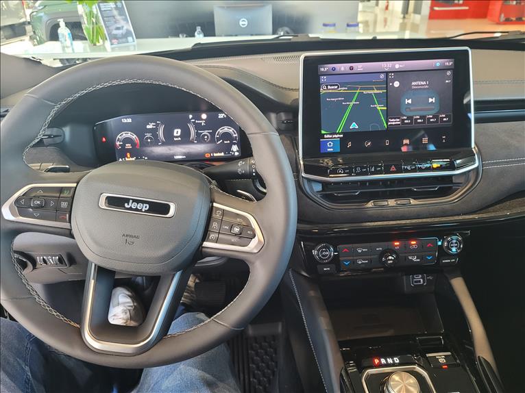 Jeep-COMMANDER-2.0 Hurricane 4 Turbo Blackhawk