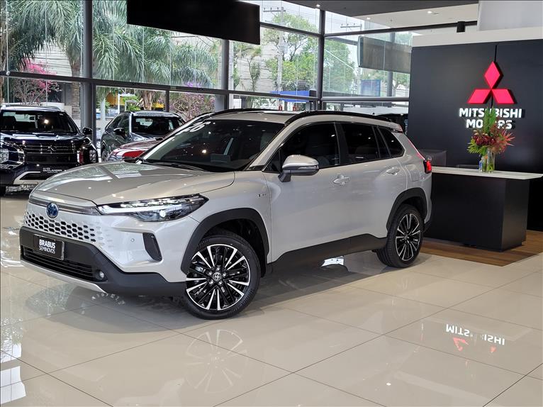 1.8 VVT-I Hybrid XRX