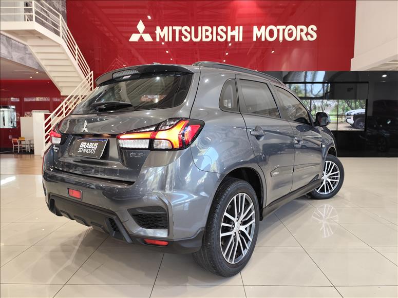 Mitsubishi-OUTLANDER SPORT-2.0 Mivec GLS
