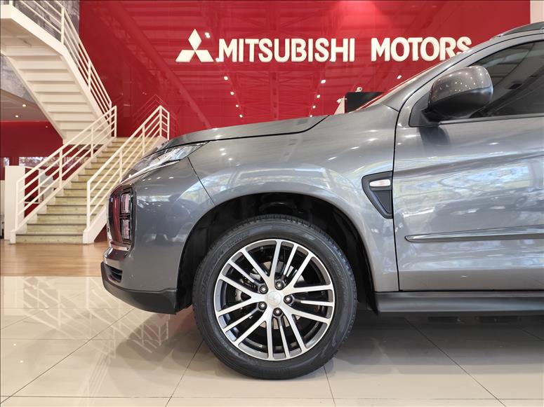 Mitsubishi-OUTLANDER SPORT-2.0 Mivec GLS
