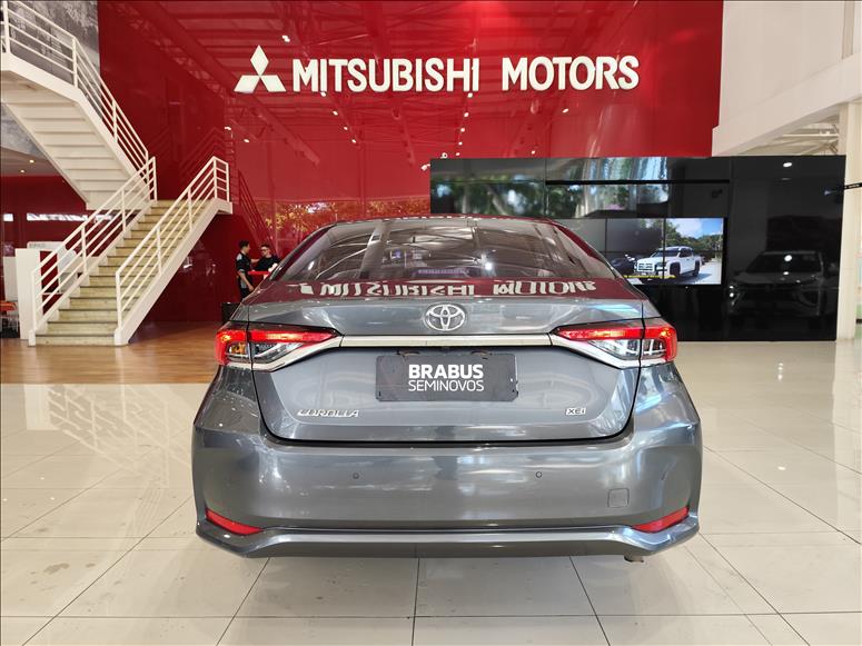 Toyota-COROLLA-2.0 Vvt-ie XEI