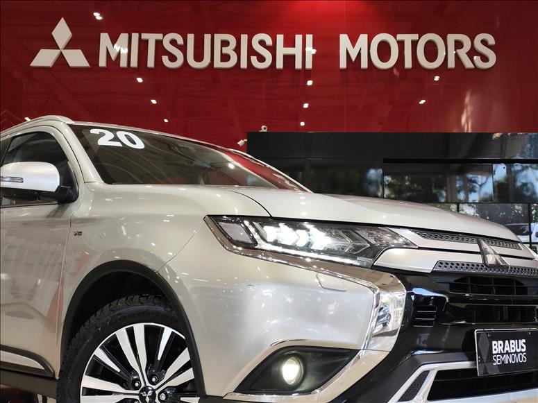 Mitsubishi-OUTLANDER-3.0 Mivec V6 Hpe-s AWD