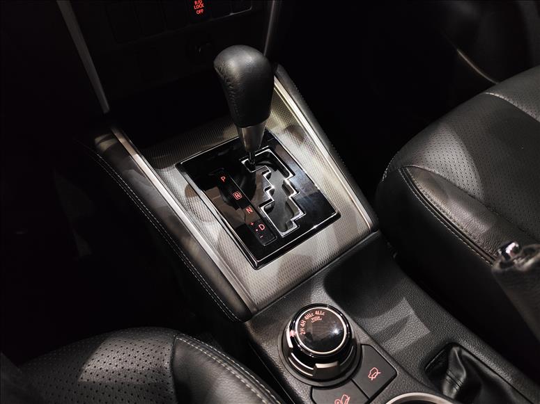 Mitsubishi-L200 TRITON-2.4 16V Turbo Sport HPE CD 4X4