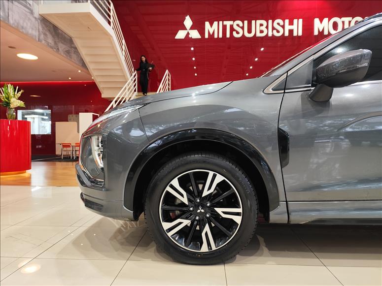 Mitsubishi-ECLIPSE CROSS-1.5 Mivec Turbo Hpe-s