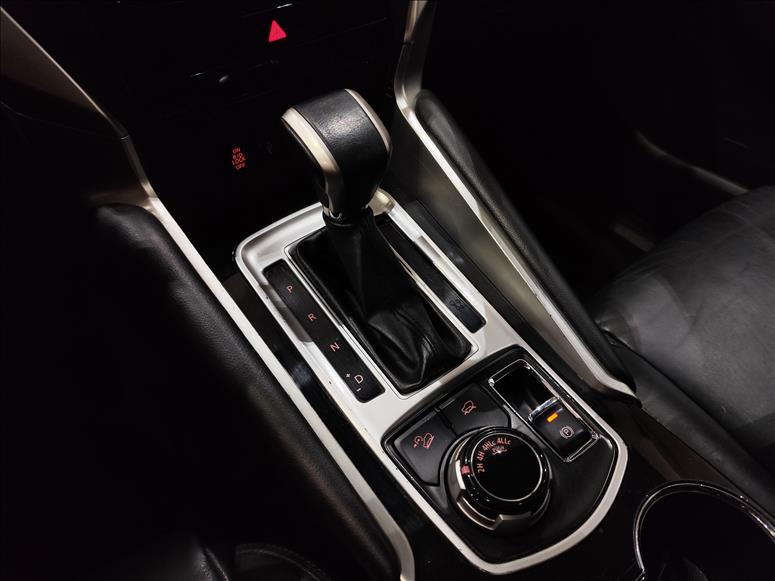 Mitsubishi-PAJERO SPORT-2.4 16V Mivec Turbo HPE AWD