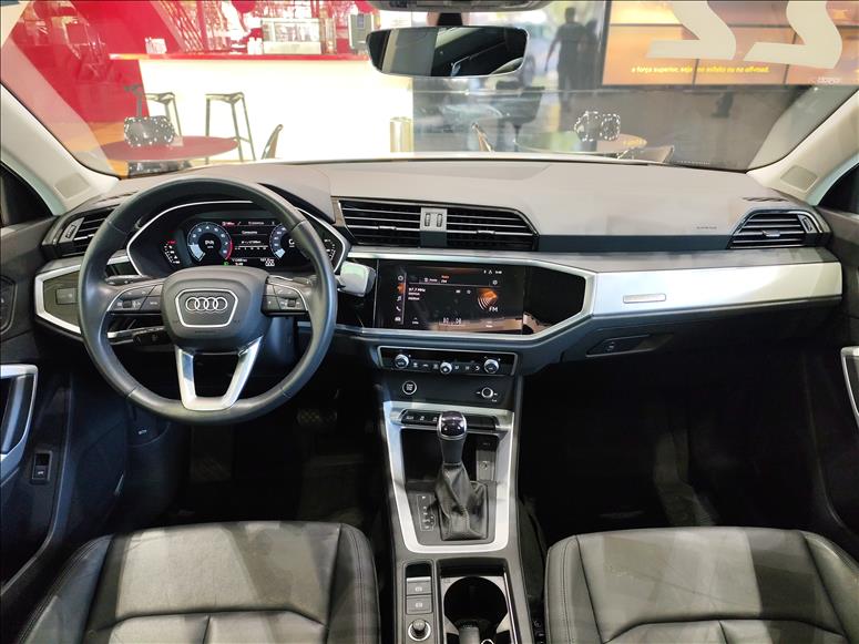 Audi-Q3-2.0 40 TFSI Performance Quattro