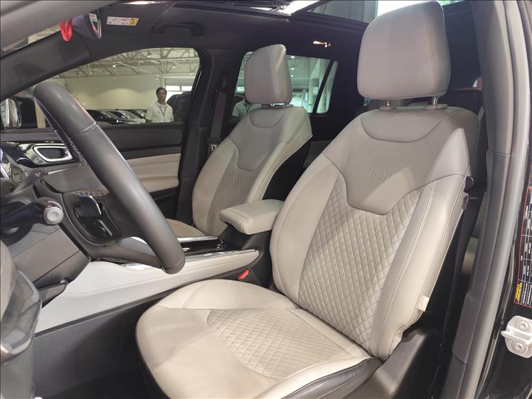 Jeep-COMMANDER-2.0 Td380 Turbo Overland
