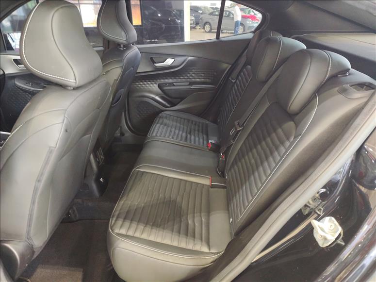 Fiat-FASTBACK-1.0 Turbo 200 Impetus