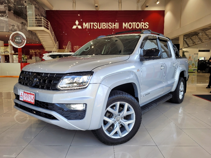 AMAROK 3.0 V6 TDI Highline CD 4motion AMAROK 3.0 V6 TDI Highline CD 4motion