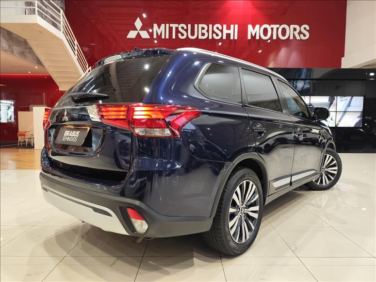 Mitsubishi-OUTLANDER-2.0 Mivec HPE