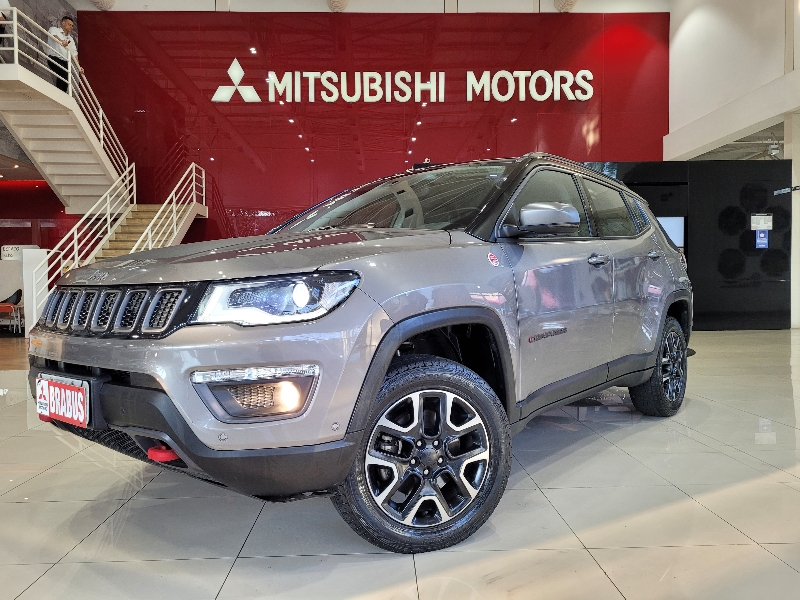 COMPASS 2.0 16V Trailhawk 4X4 COMPASS 2.0 16V Trailhawk 4X4