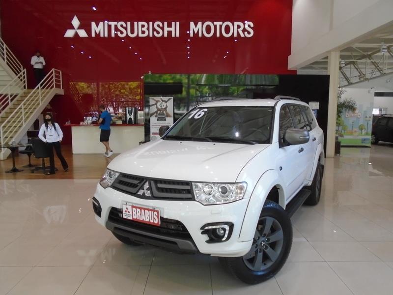 PAJERO 3.2 HPE 4X4 7 Lugares 16V Turbo Intercooler PAJERO 3.2 HPE 4X4 7 Lugares 16V Turbo Intercooler